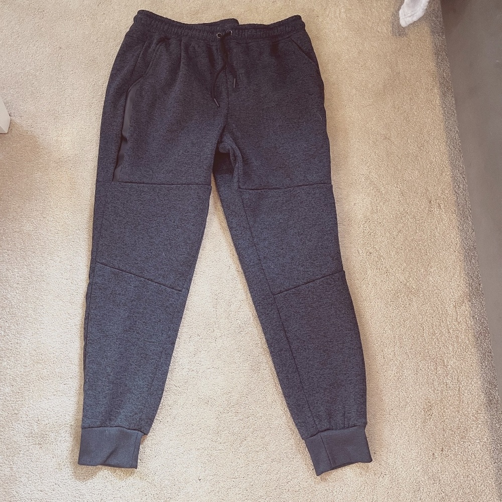 Leg3nd Sweat Pants